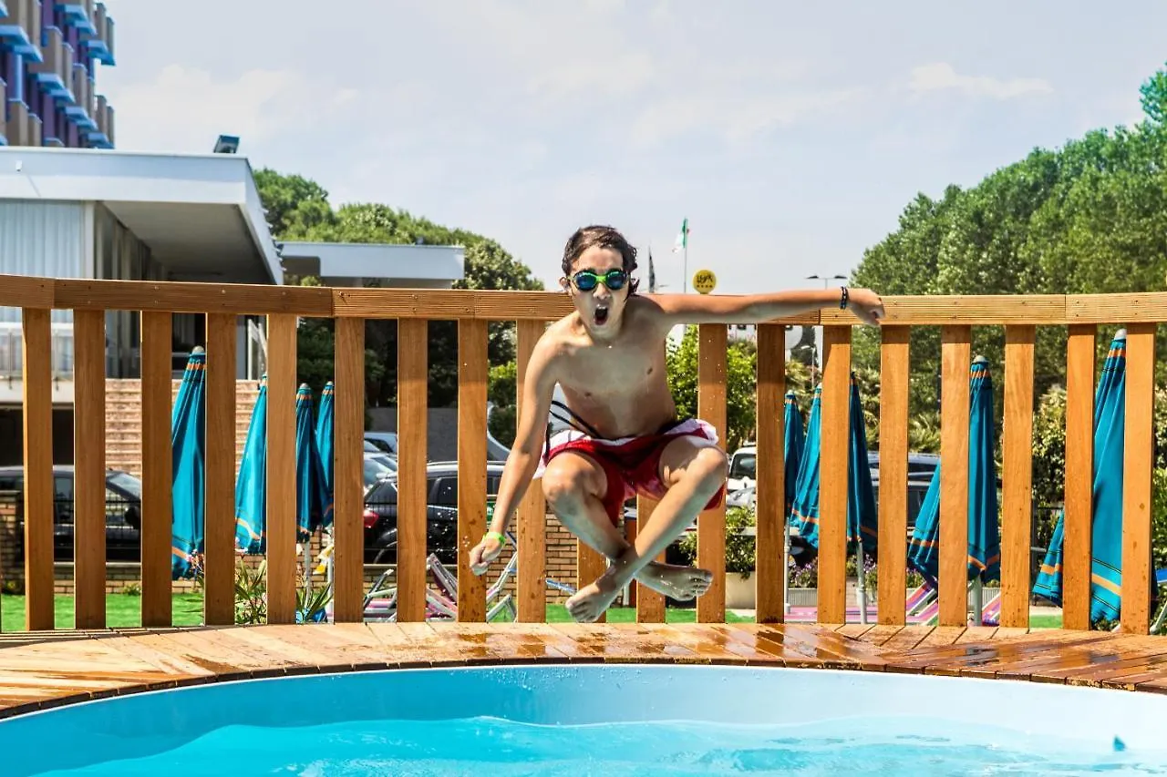 Hotel Maxy 3*, Rimini
