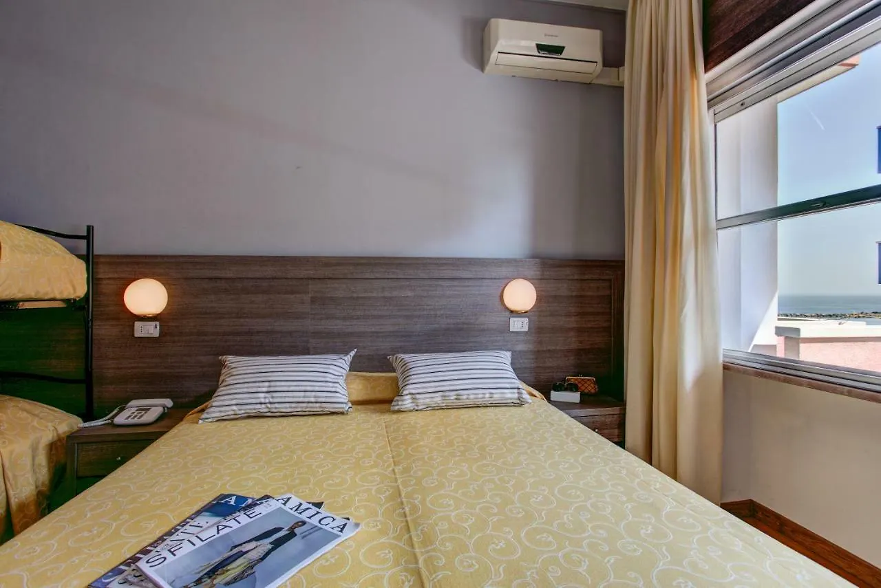 Hotel Maxy